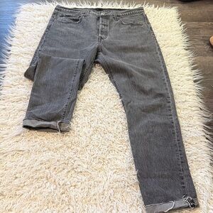 Levi Gray Jeans